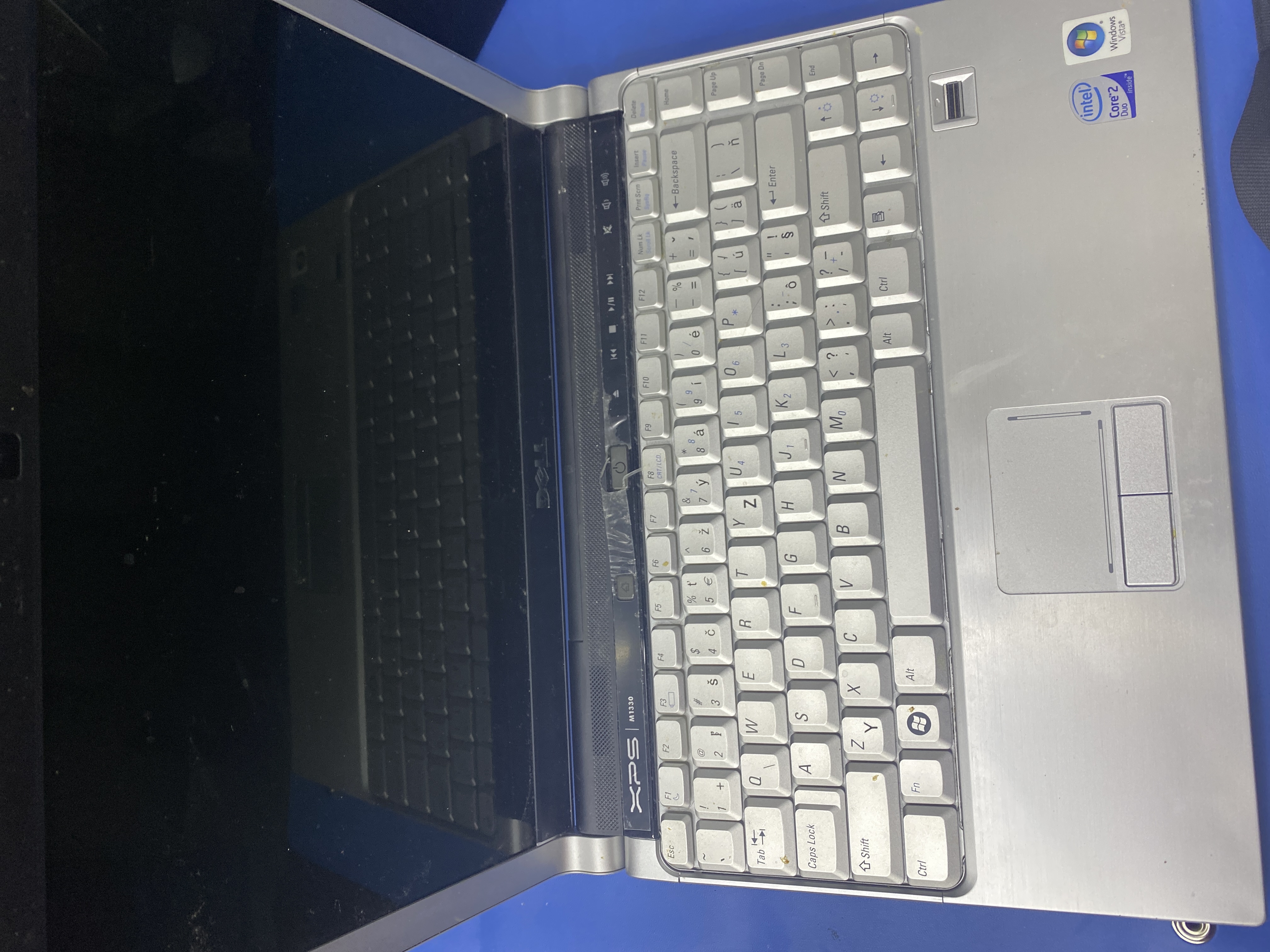 Notebook Dell XPS prijatý na obnovu dát z interného úložiska.
